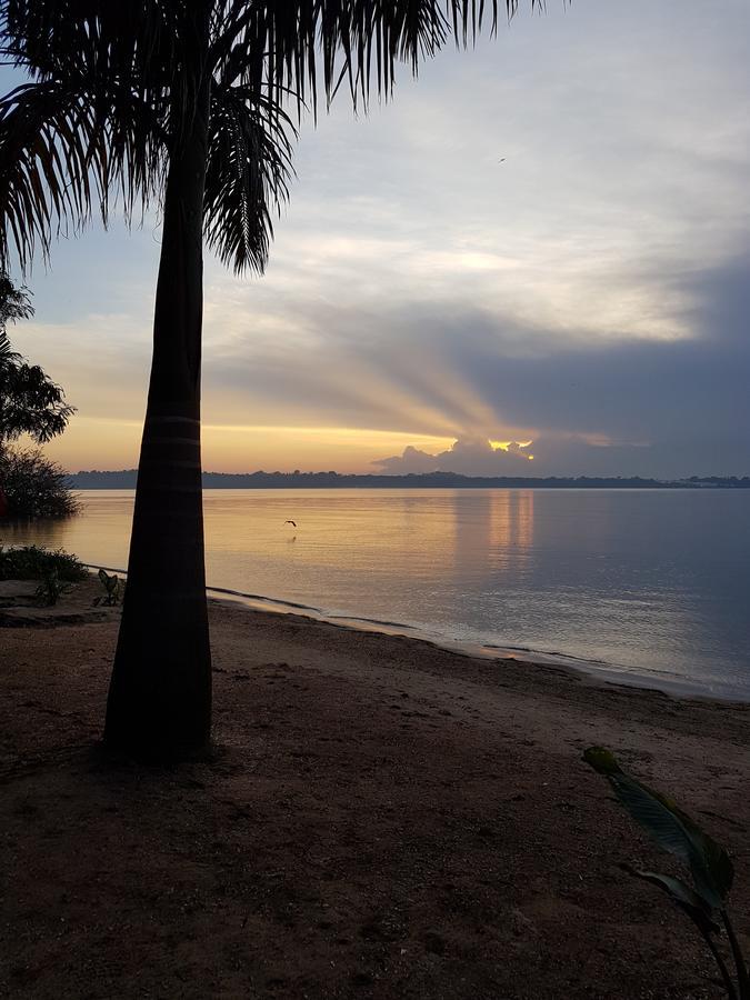 The Palms Beach Hotel And Restaurant Limited Entebbe Exterior photo